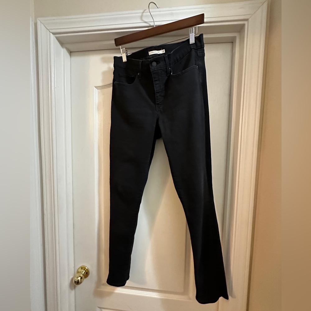 Women’s skinny jeans